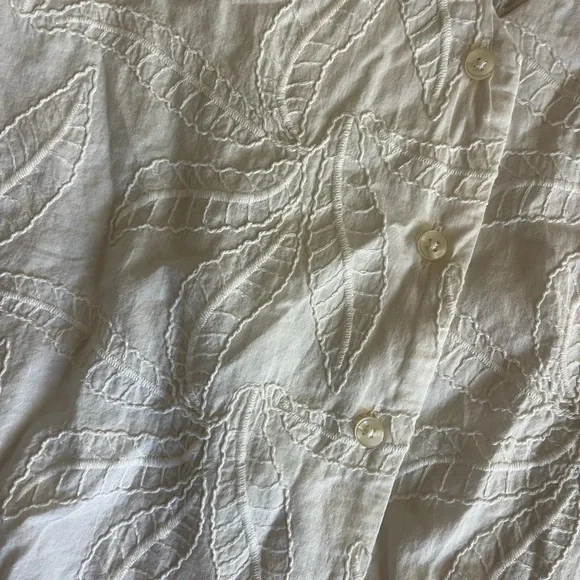 NWT Trovata Angela Flutter Sleeve Blouse in White - Picture 4 of 7